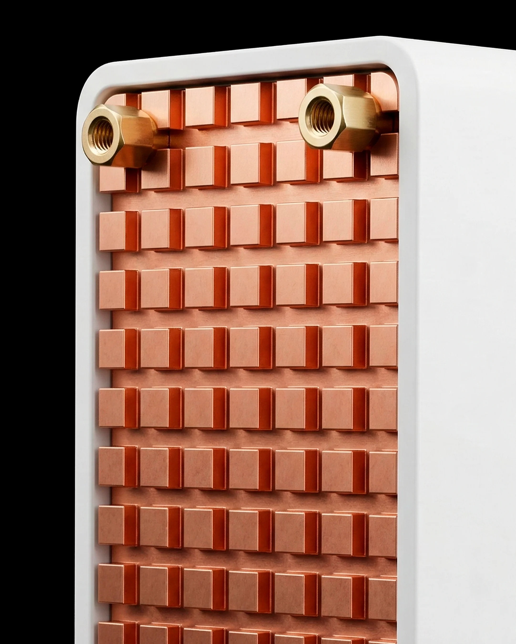 Massive pure copper pin-fin heatsink ensuring 100% passive cooling and zero thermal throttling for the USBridge KVM appliance